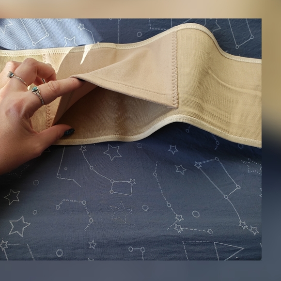 Under Wrapz maternity belly band - Picture 3 of 4